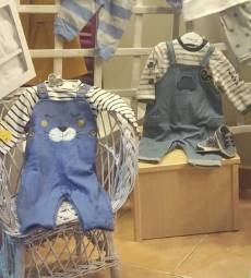 prendas de moda para tu pequeño príncipe azul en MisChicos moda infantil en Madrid